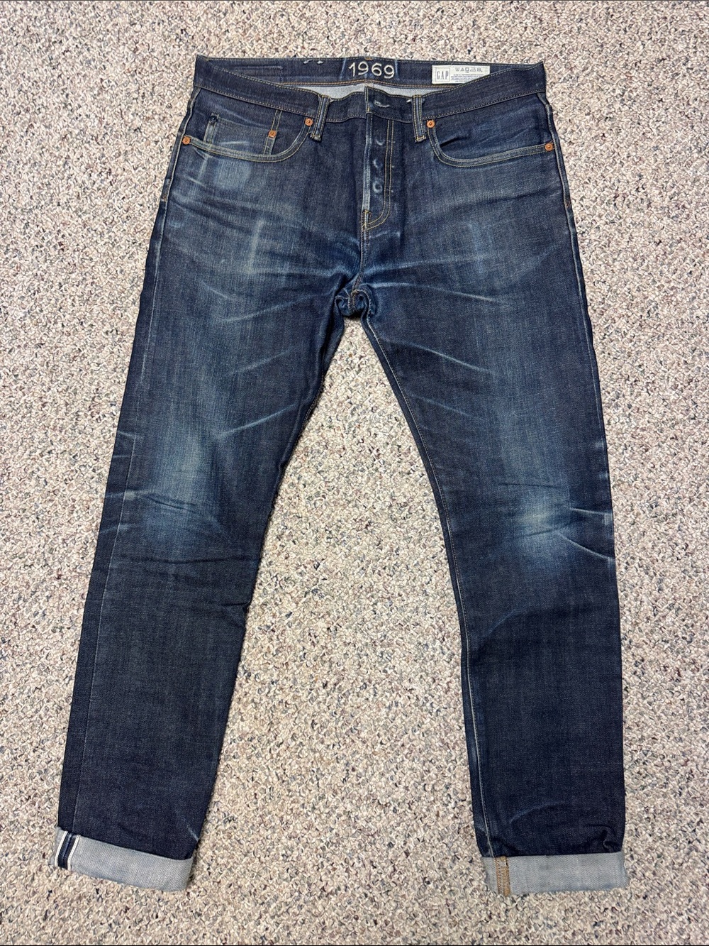 Men's Dark Blue Slim Straight selvedge Jeans Gap 1969 great fades!